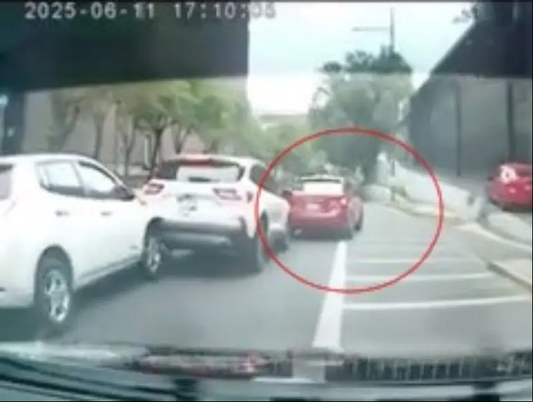 Choque múltiple en Tlalnepantla, Edomex.